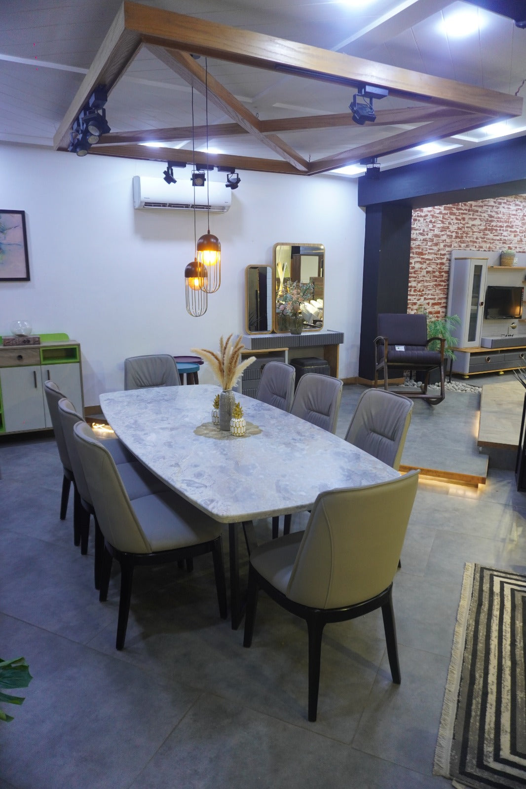 Valenza Dining Set